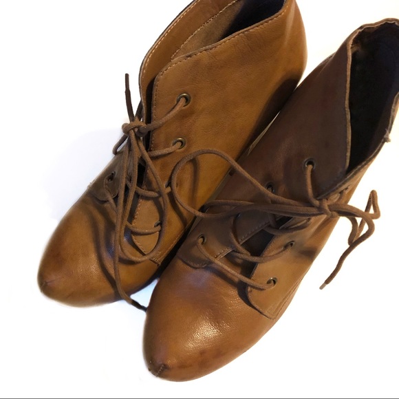 Steve Madden Shoes - Steve Madden Craizie Heeled Boots